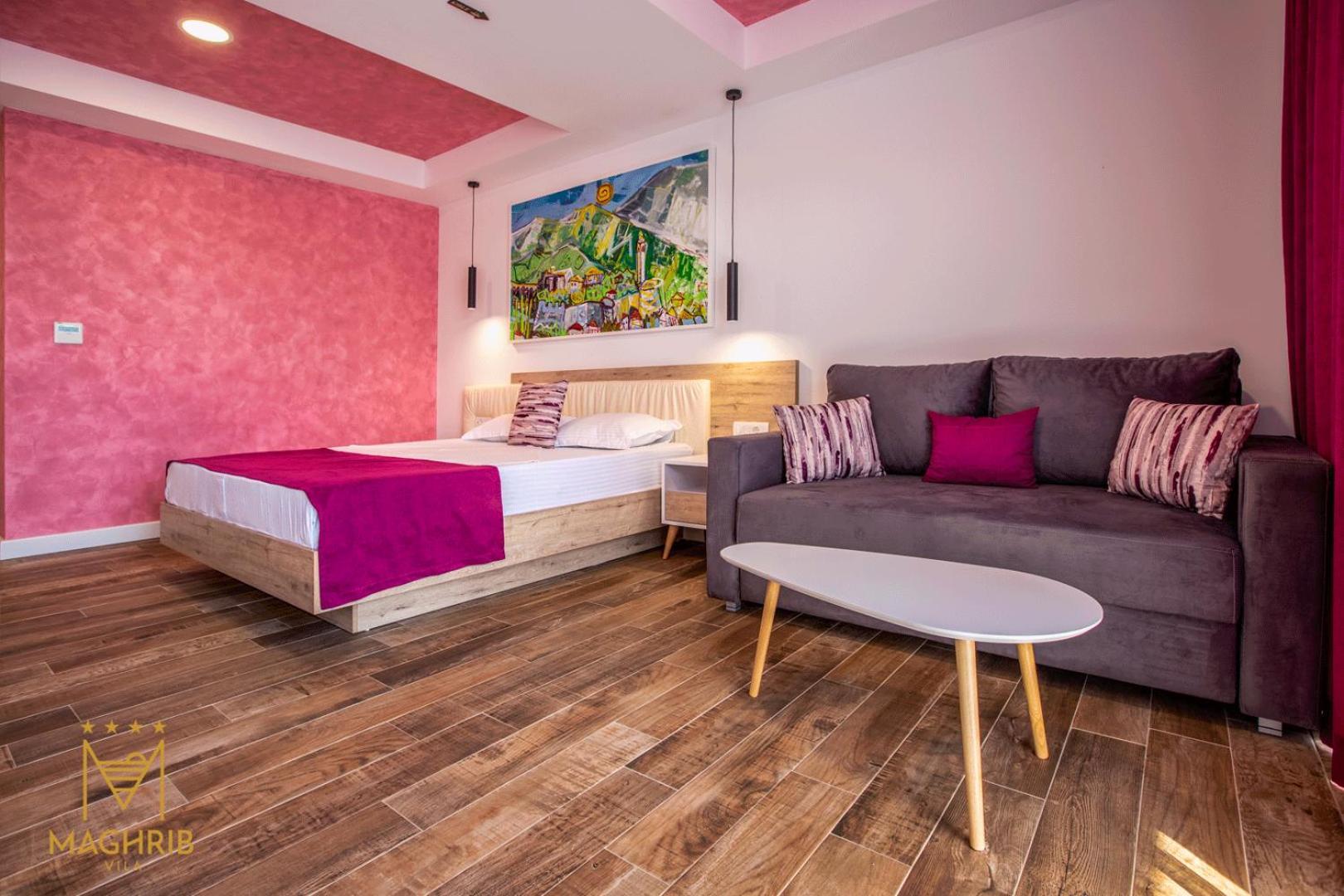 Maghrib Hotel Улцинь Екстер'єр фото