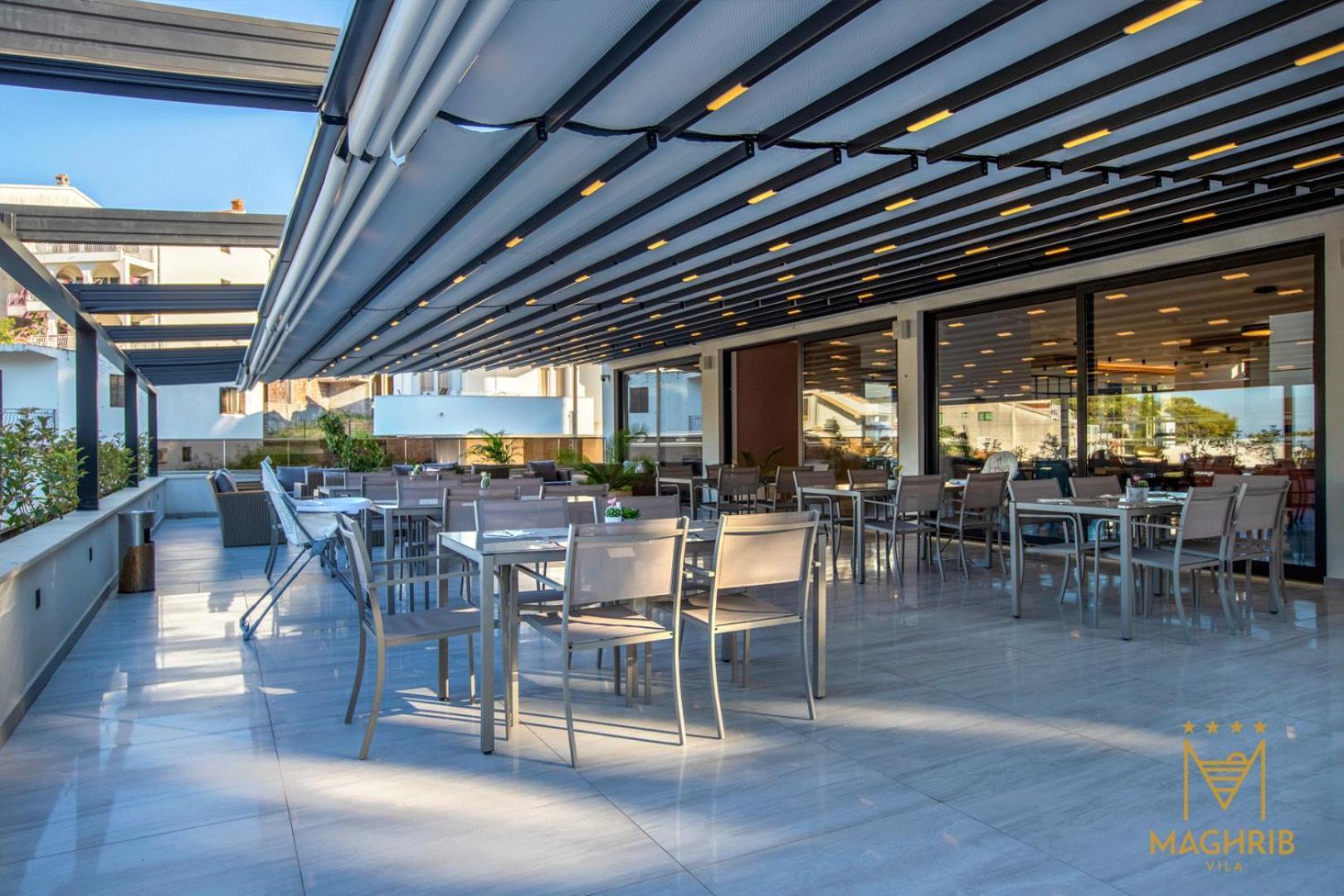 Maghrib Hotel Улцинь Екстер'єр фото