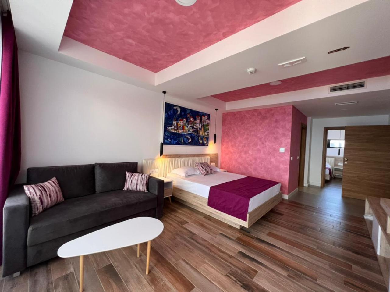 Maghrib Hotel Улцинь Екстер'єр фото